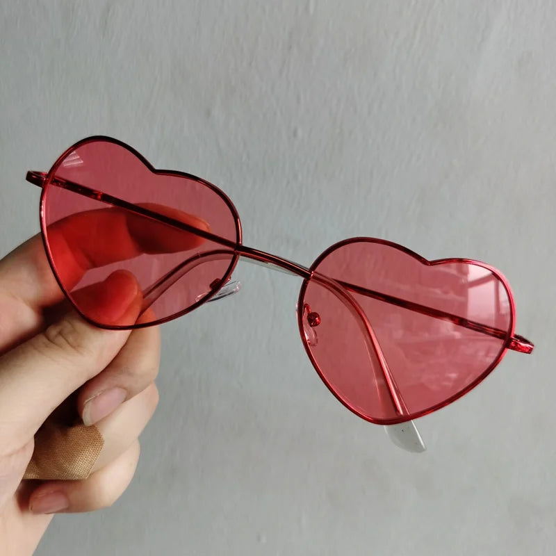 Ladies Heart Shaped Sunglasses metal Women Brand Designer Fashion Rimless LOVE Clear Ocean Lenses Sun Glasses Oculos UV400